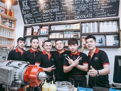 Tâm Coffee nhận đào tạo học viên pha chế tại quán